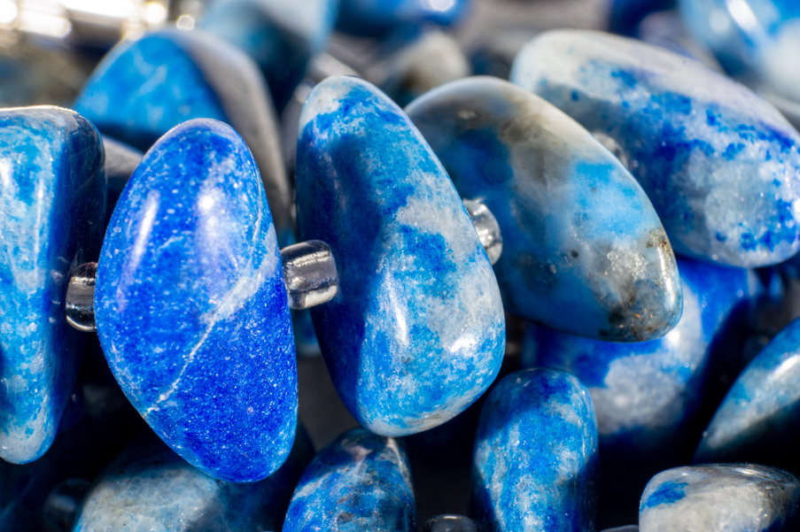 macro shot of lapis lazuli beads